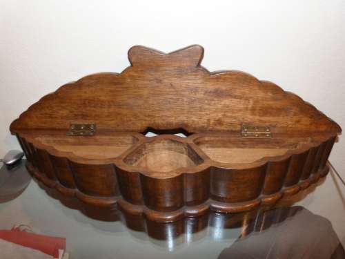 WW2 RAF/SAAF Wooden Eagle Trench Art Jewellry Box