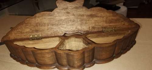 WW2 RAF/SAAF Wooden Eagle Trench Art Jewellry Box