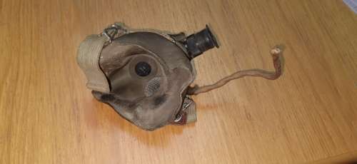 WW2 British RAF H-type Oxygen mask, dated 1945