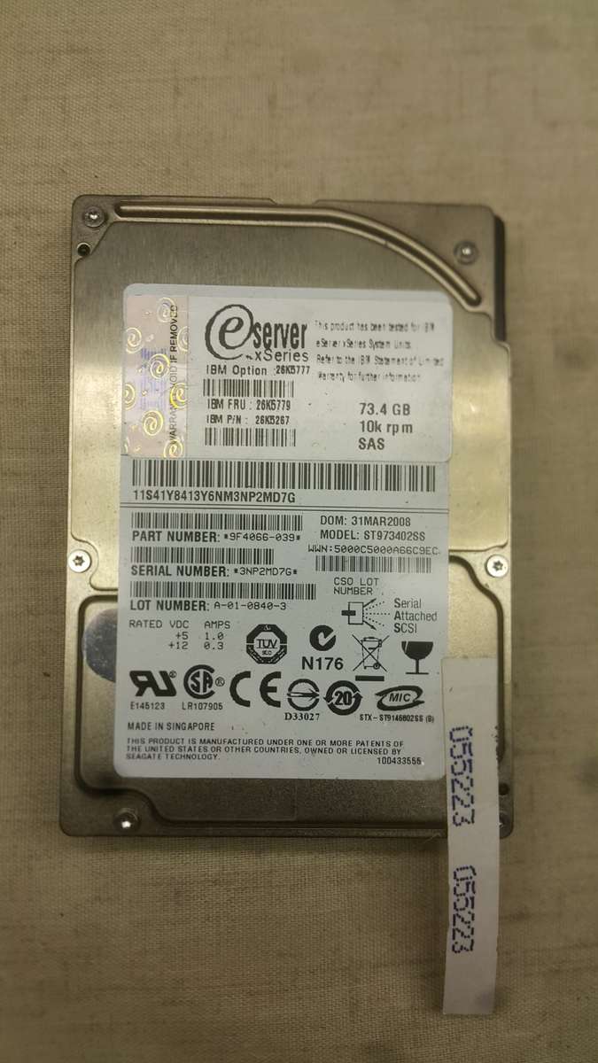 IBM SAS HDD - 73.4 GB - Server xSeries - 10k rpm (pn: 26K526)
