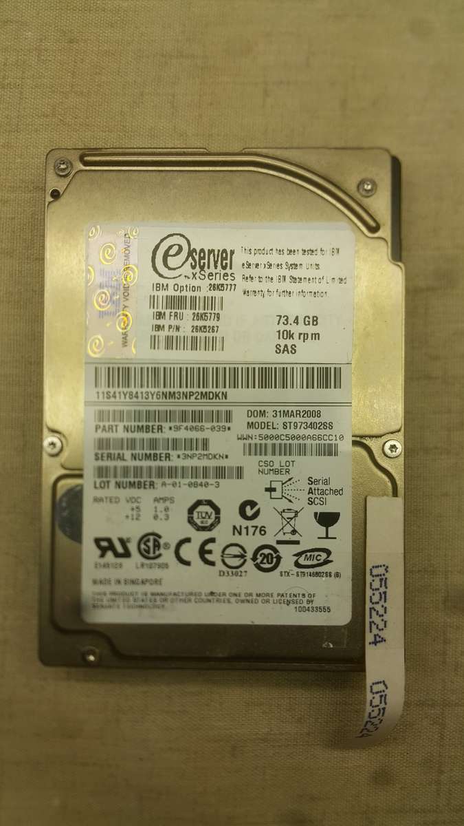 IBM SAS HDD - 73.4 GB - Server xSeries - 10k rpm (pn: 26K526)