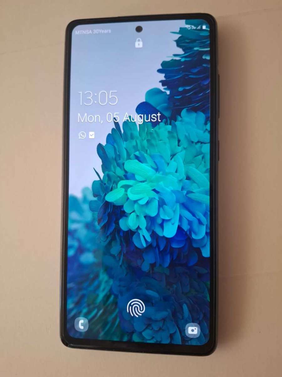 Samsung S20 FE 128GB 6GB RAM - EXCELLENT CONDITION