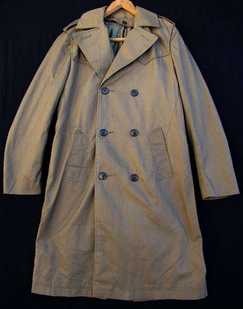 Stunning Mens Rain Proof, Dark Biege, Tough & Smart, Very warm and comfortable Jacket, Size 30/32
