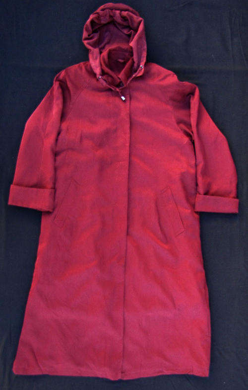 Ladies Maroon Padded 3/4 Coat, Very Warm, with Hood, Water Resistant and Comfortable, Size 40