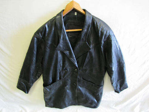 Ladies Lovely Black Leather Jacket, Warm and Comfortable, SA Size 36/38