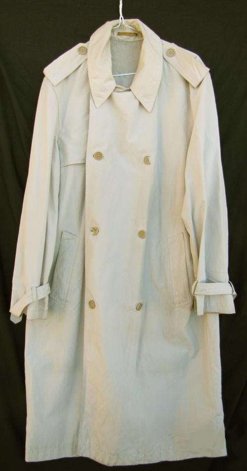 Mens Cream Colored 3/4 Raincoat, Warm and Comfortable, SA Size 40
