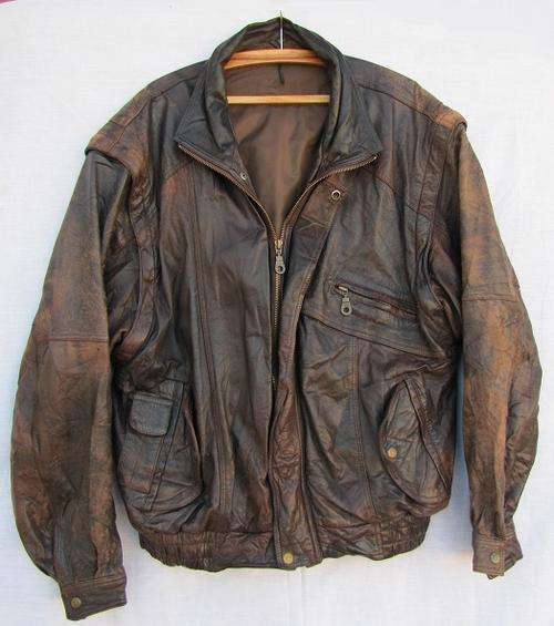 Mens Stunning Genuine Leather Brown Jacket, Warm and Comfortable, Size