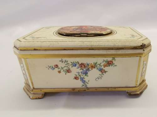 ANTIQUE GERMAN AUTIMATION MUSIC BOX WITH POP UP BIRD BY Karl Griesbaum