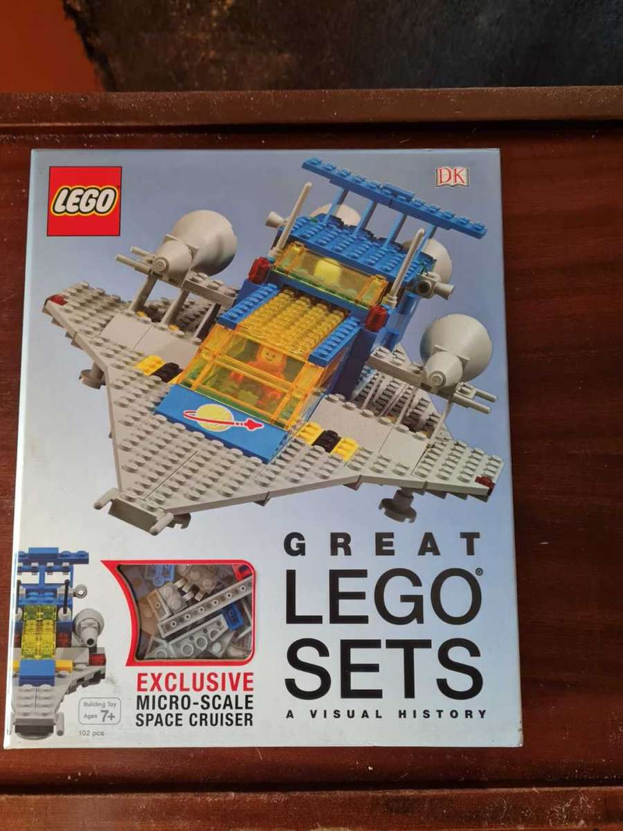 Great LEGO® Sets A Visual History with Exclusive Micro-Scale Space Cruiser (RARE)