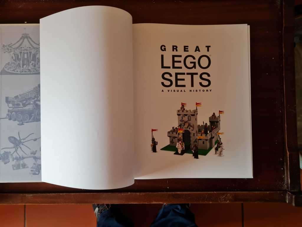 Great LEGO® Sets A Visual History with Exclusive Micro-Scale Space Cruiser (RARE)