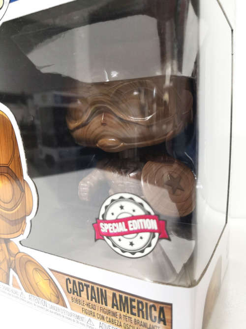 Funko POP! Captain America Special Edition (Entertainment Earth exclusive)