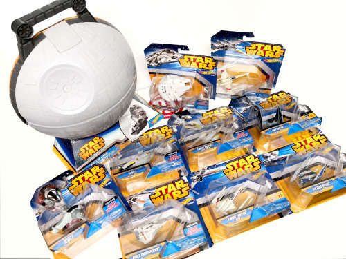 Hot Wheels Star Wars 1:50 Scale Starship collection (9 Ships + Carry Case)