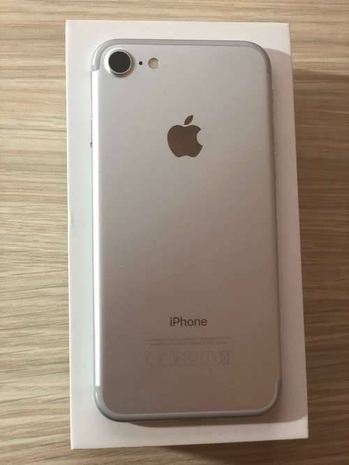 APPLE IPHONE 7 - 128G