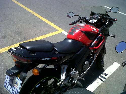2006 CBR 125R