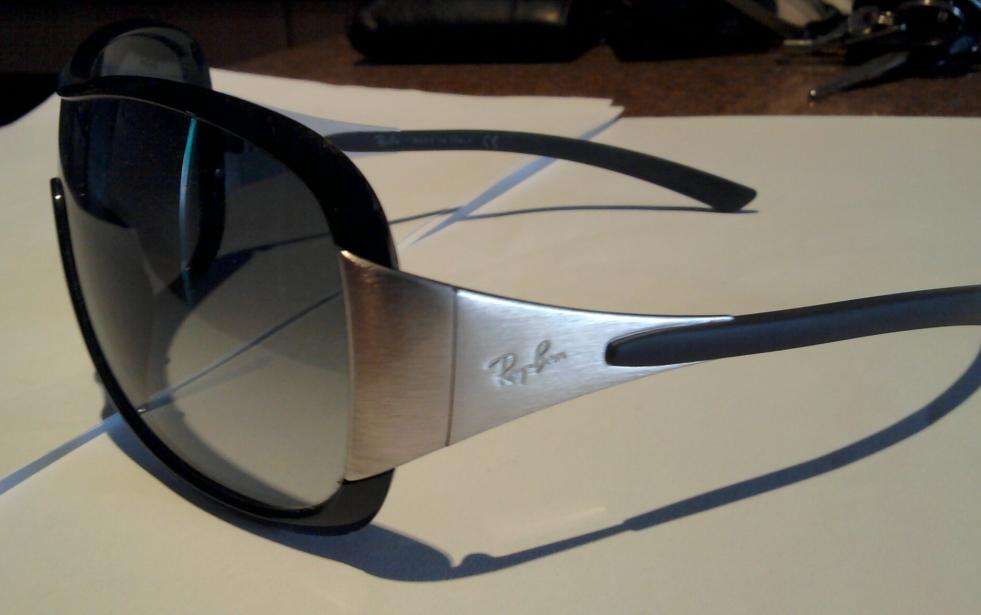 Ray Ban Sunglasses Style RB4091
