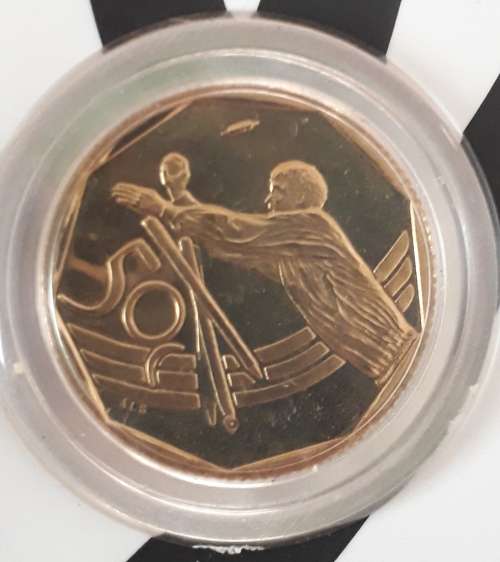 2003 CRICKET WORLD CUP CRICKET COIN AND CARD STILL SEALED