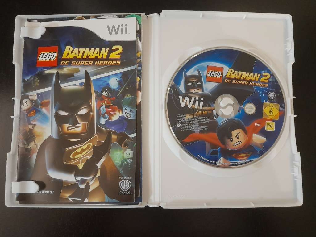 LEGO Batman 2 DC Super Heroes WII NINTENDO