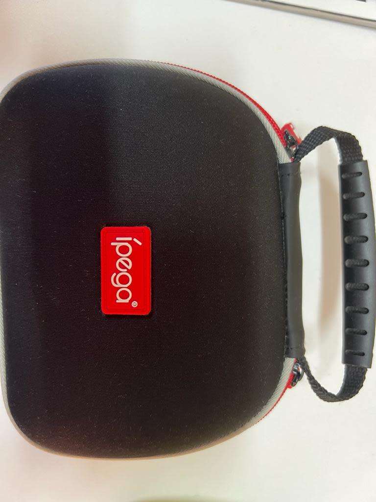 Xbox Series X Console with 4x controlles, bags, game and dust cover