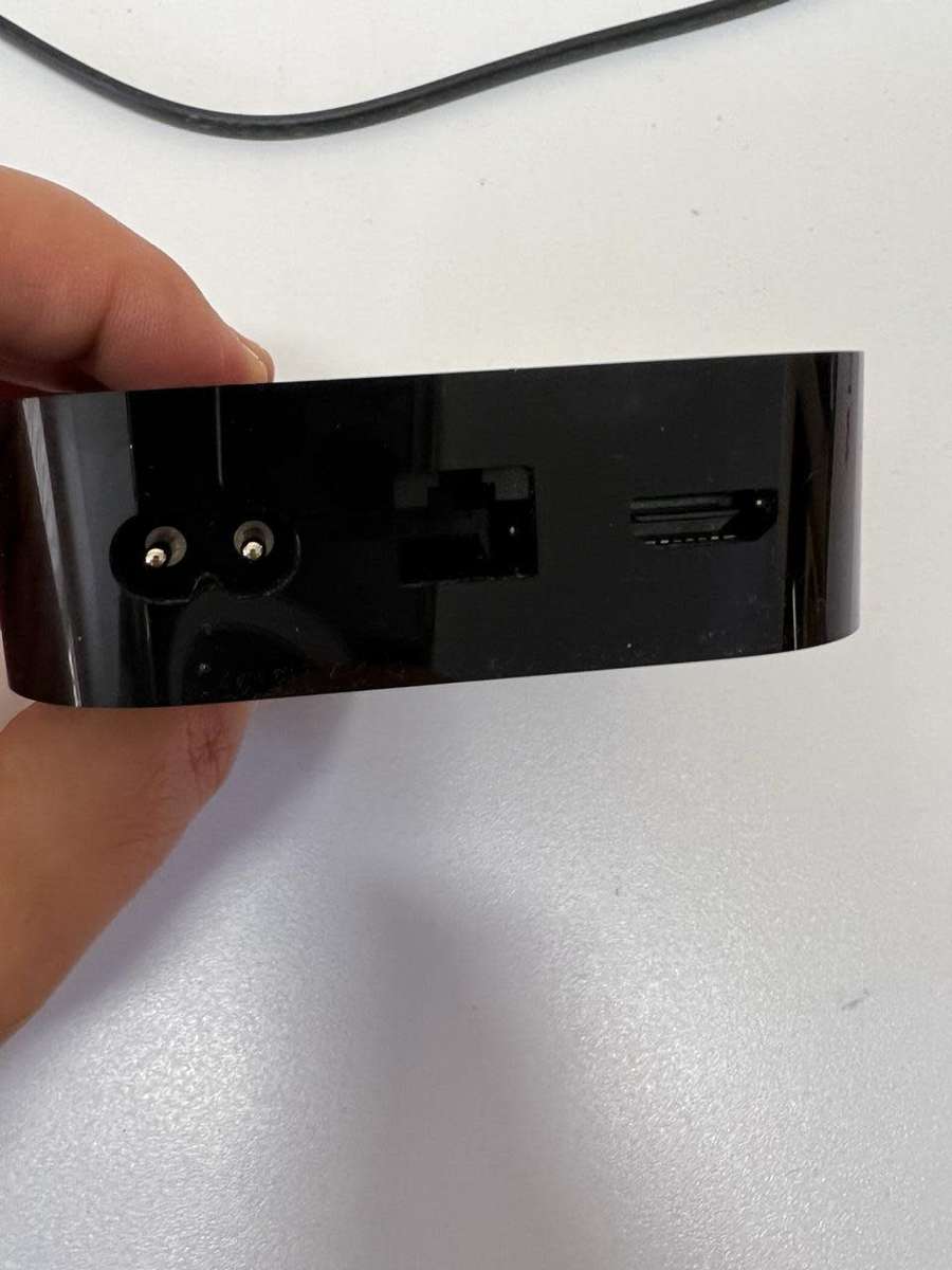 Apple TV 4K Wi-Fi and Ethernet