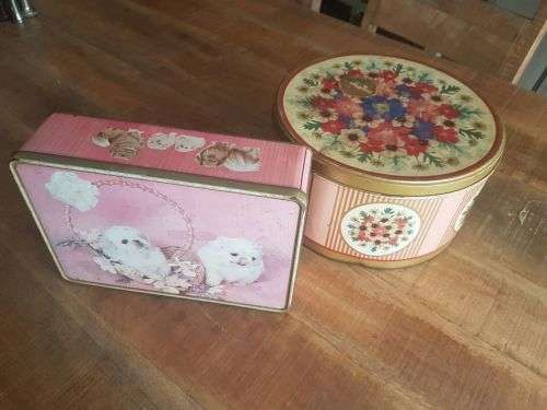 Old Vintage Baker's Tins