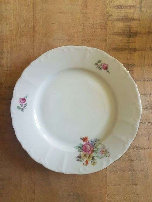 Czechoslovakia Cake Plate