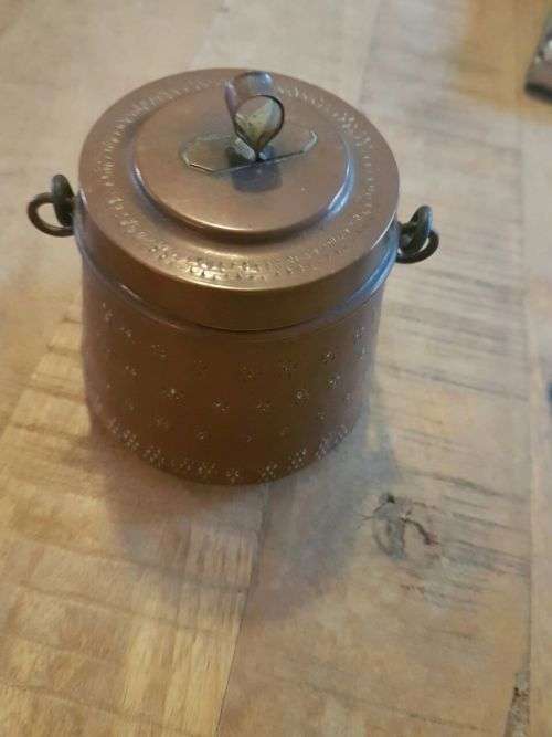 Small Round Tin