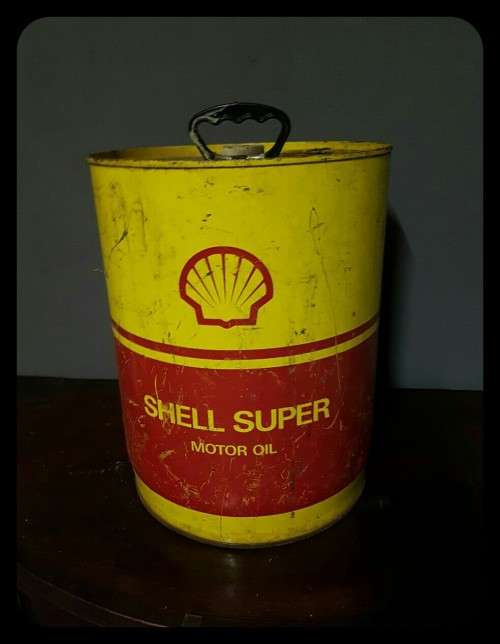 Vintage Shell Super Motor Oil Can