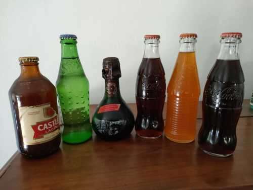 Vintage Moët & Chandon | Castle | 2 x Coke | Sprite | Fanta **** FULL AND EXTREMELY RARE ****