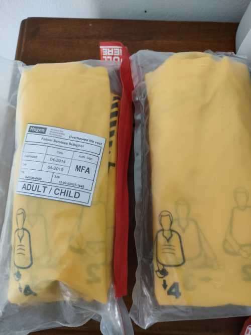 2 X NEW AIRLINE LIFE JACKETS SELF INFLATABLE