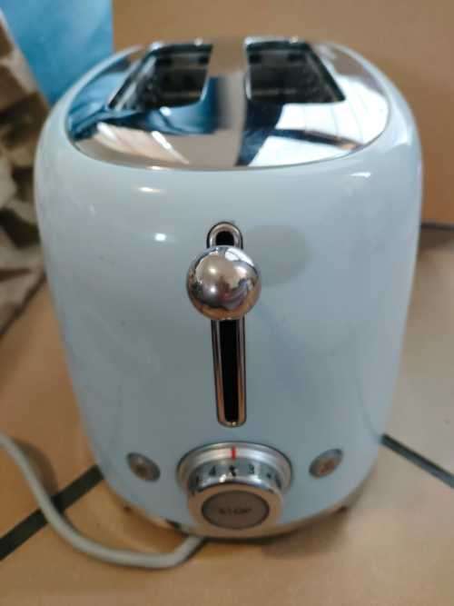 SMEG Retro Blue 2 Slice Toaster *** Please Read ***