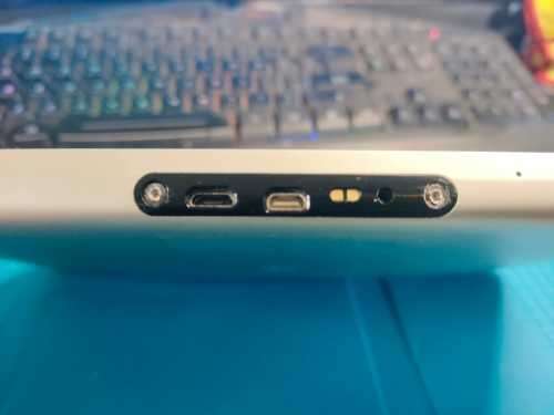 Motorola Xoom *** Untested no charger ***