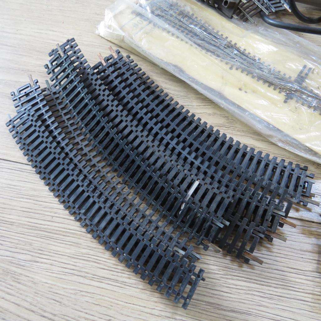 *** Large Lot of Electric Trains | Tracks | Transformers - Lots Of Accessories ***