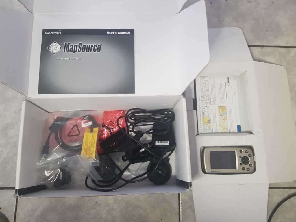 Garmin Quest Navigation & Accessories  (Please Read)