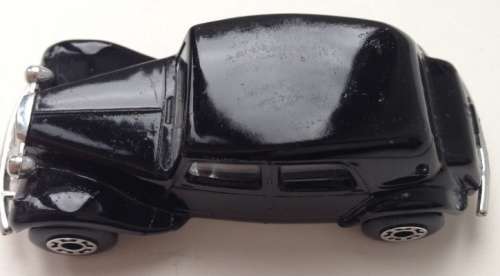 Citroen 15 CV Sedan black pre-owned, unboxed unplayed, no wear, superb condition  MB.1-88B