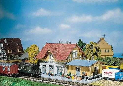 H0 gauge BLUMENFELD station (250x140mm) building kit H0.1-87.HO 3/Faller.110097
