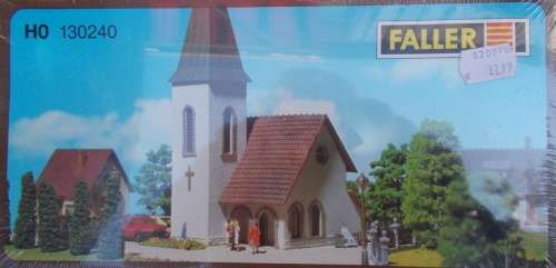 H0 gauge Village Chapel (117x114x208mm h) building kit, H0.1-87.HO 6/Faller.130240