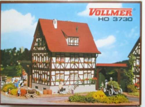 H0 gauge timberframe FARMHOUSE (120x90x145mm h) building kit, H0.1-87.HO 7/Vollmer.3730
