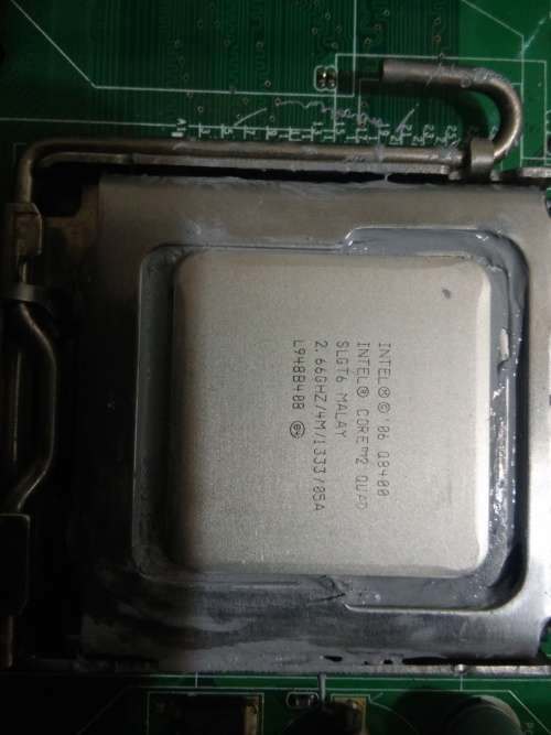 Core 2 Quad Q8400 CPU, Motherboard, 4gb Ram