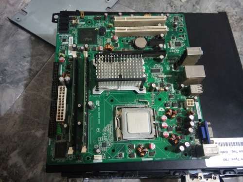 Core 2 Quad Q8400 CPU, Motherboard, 4gb Ram