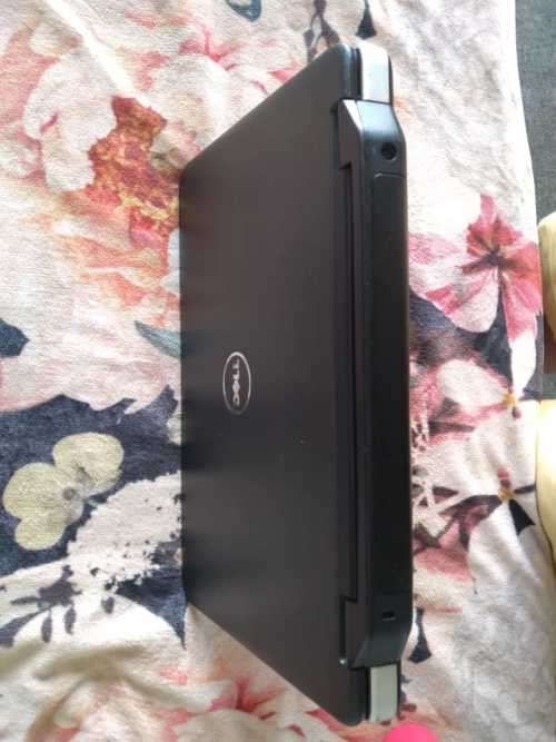 Dell Vostro Laptop i3