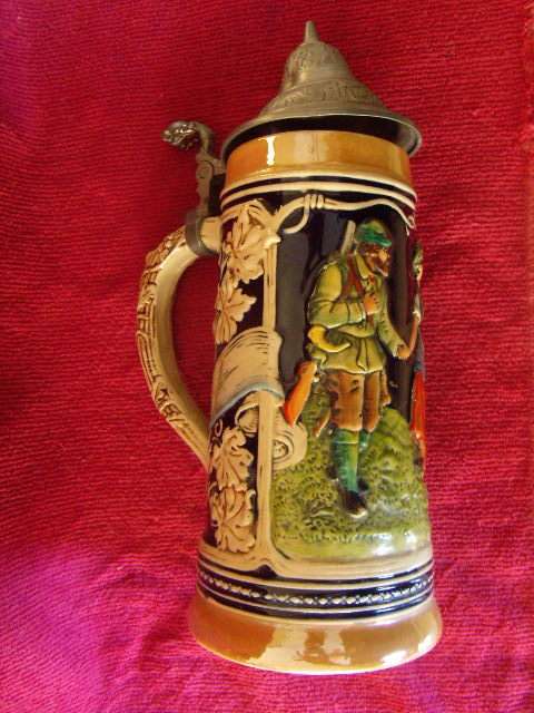 German Decorative Beer Tankard/Mug with Meal Lid