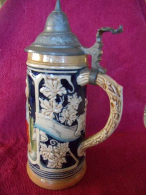 German Decorative Beer Tankard/Mug with Meal Lid