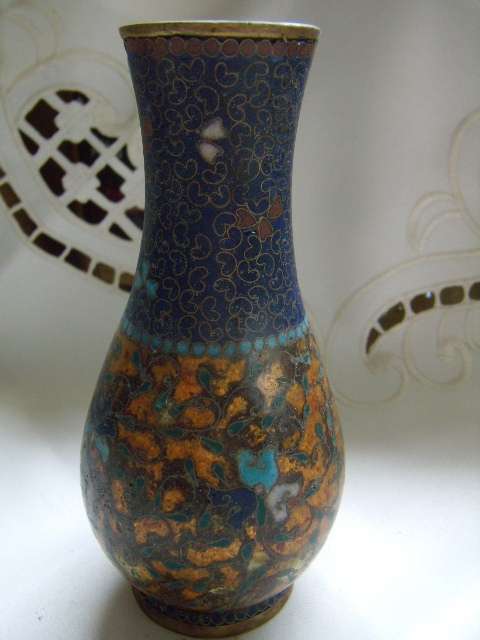 Cloisonne - Enamel Vase - Luster Flecks