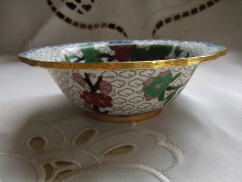 Cloisonne Scalloped Open Bowl