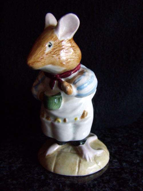 Royal Doulton Bramley Hedge MR APPLE DBH 2 Discontinued Range