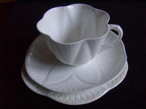 Shelley Dainty White Trio - Scalloped Edge ***Excellent Condition*** Rd No. 272101 (1896)