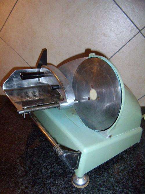 Enamel Electric Meat Slicer made by OMRE - Monza (Italia) Working Condition