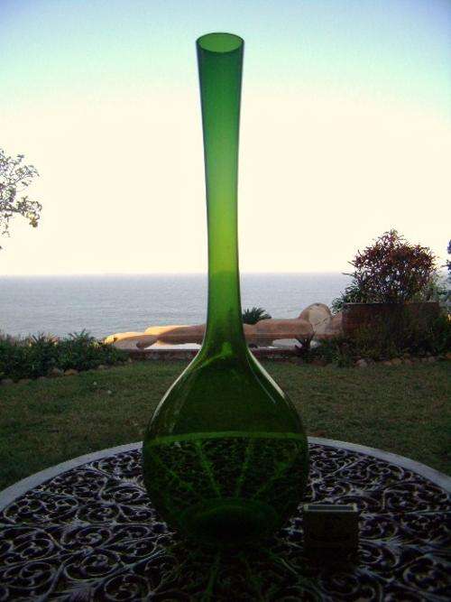 Vintage Venetian Green Vase - 50cm Tall - Stunning item