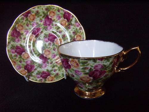 Royal Albert Chintz Duo "Old English Rose Pattern"