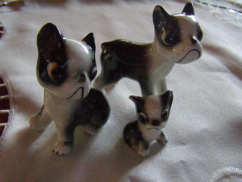 A Family of 3 Gorgeous Dogs - Excellent Condition - Quality Fine Bone China Items